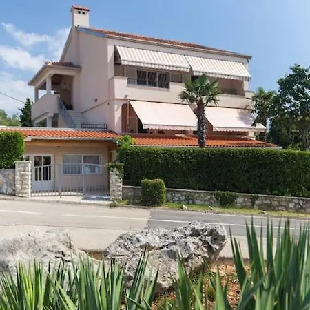 Ruzmarin 4*