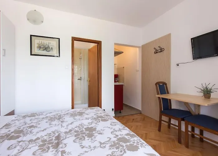 Ruzmarin 4* Krk Town